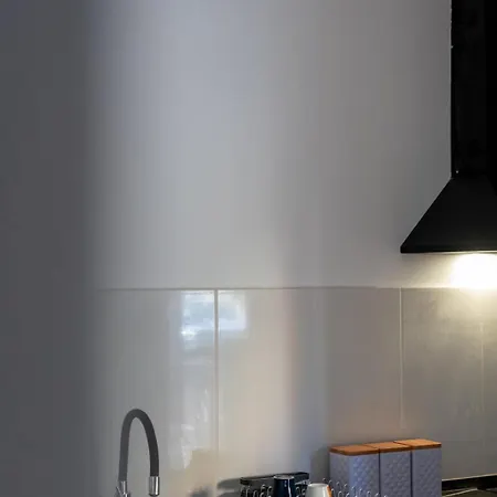 Alojamiento, 6 Personas Apartment *